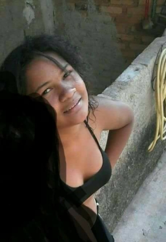 ADOLESCENTE