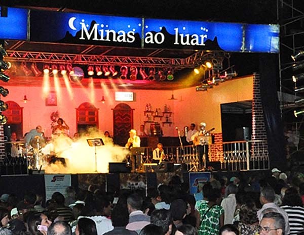 minas_ao_luar