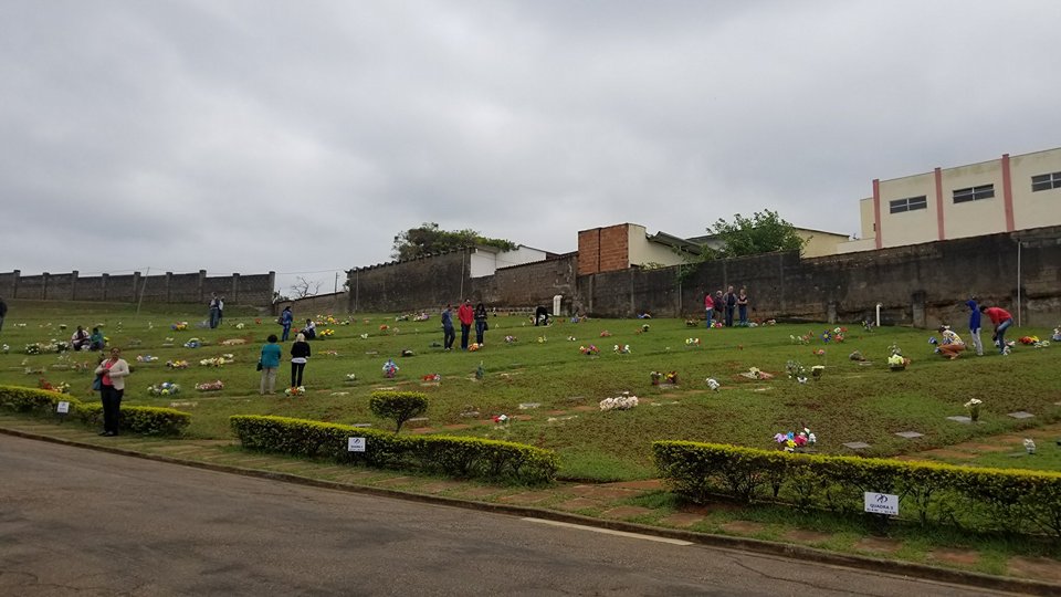 Cemitério Parque da Paz 