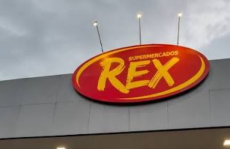 Supermercados Rex celebra 71 anos com campanha que distribuirá caminhão de prêmios e cinco iPhones 17 Pro